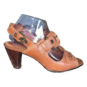 Indigo By Clarks Sandals Womens 8.5 Strappy Slingback Heels Brown Leather Buckle